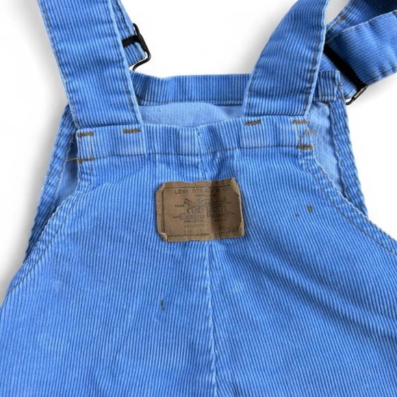 Vintage Levi's Blue corduroy Overalls Classic Workwear Style - Picture 4 of 6